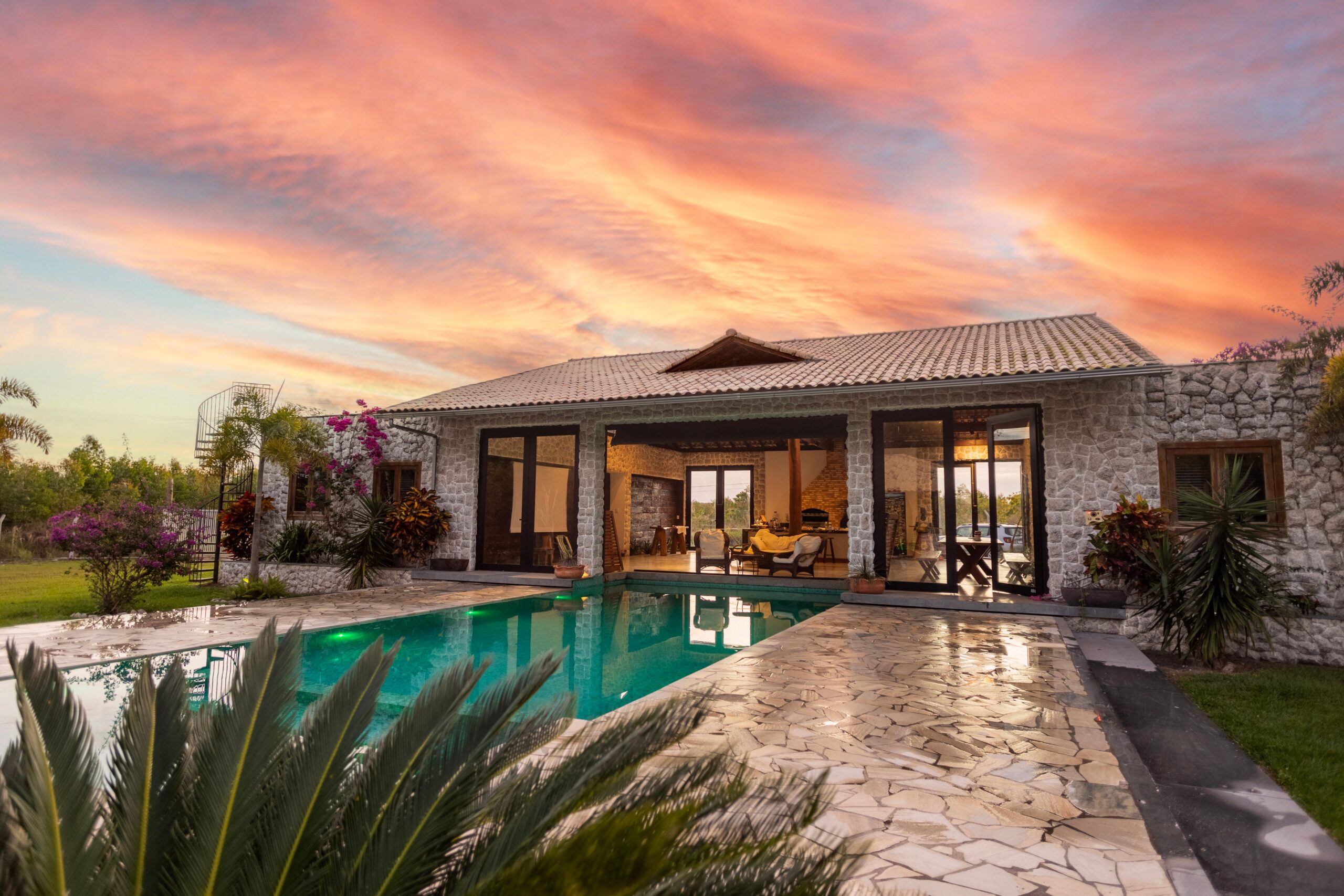 Property Details pexels jonathanborba 28586234